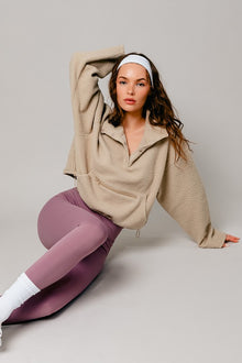  Boxy Fleece Pullover Sweater