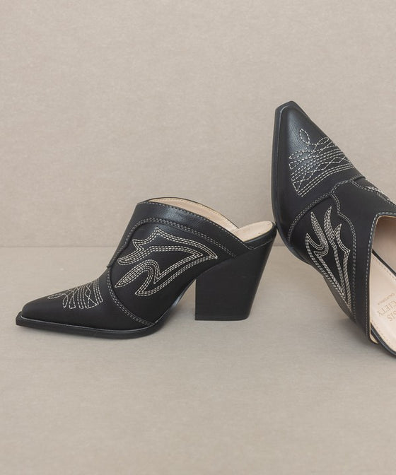 Kiara - Western Inspired Heeled Mule