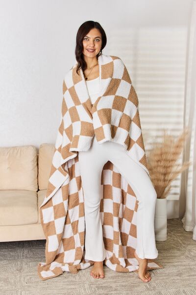 Checkered Decorative Throw Blanket